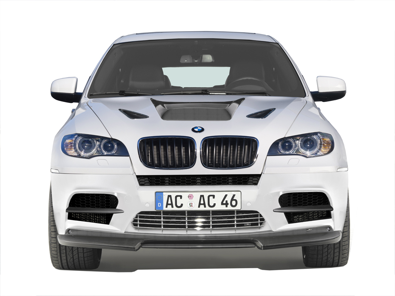 Name:  Weiss_frontal_Motorhutze_Bonnet_Vents_Grill_Frontspoiler_300.jpg
Views: 3419
Size:  347.3 KB