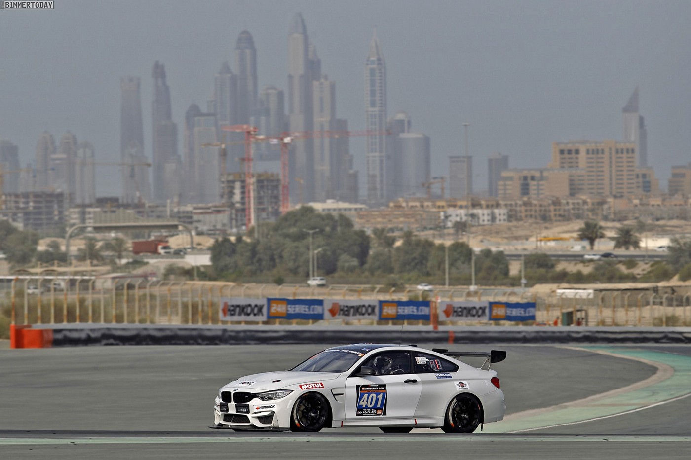 Name:  24h-Dubai-2017-BMW-M4-GT4-10.jpg
Views: 10541
Size:  213.1 KB
