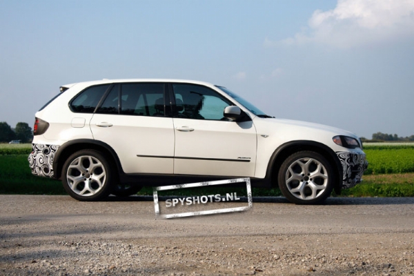 Name:  BMW-X5-Facelift-013_0992821158.jpg
Views: 4910
Size:  162.4 KB