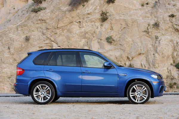 Name:  05bmwx5mreview2010.jpg
Views: 3323
Size:  132.6 KB