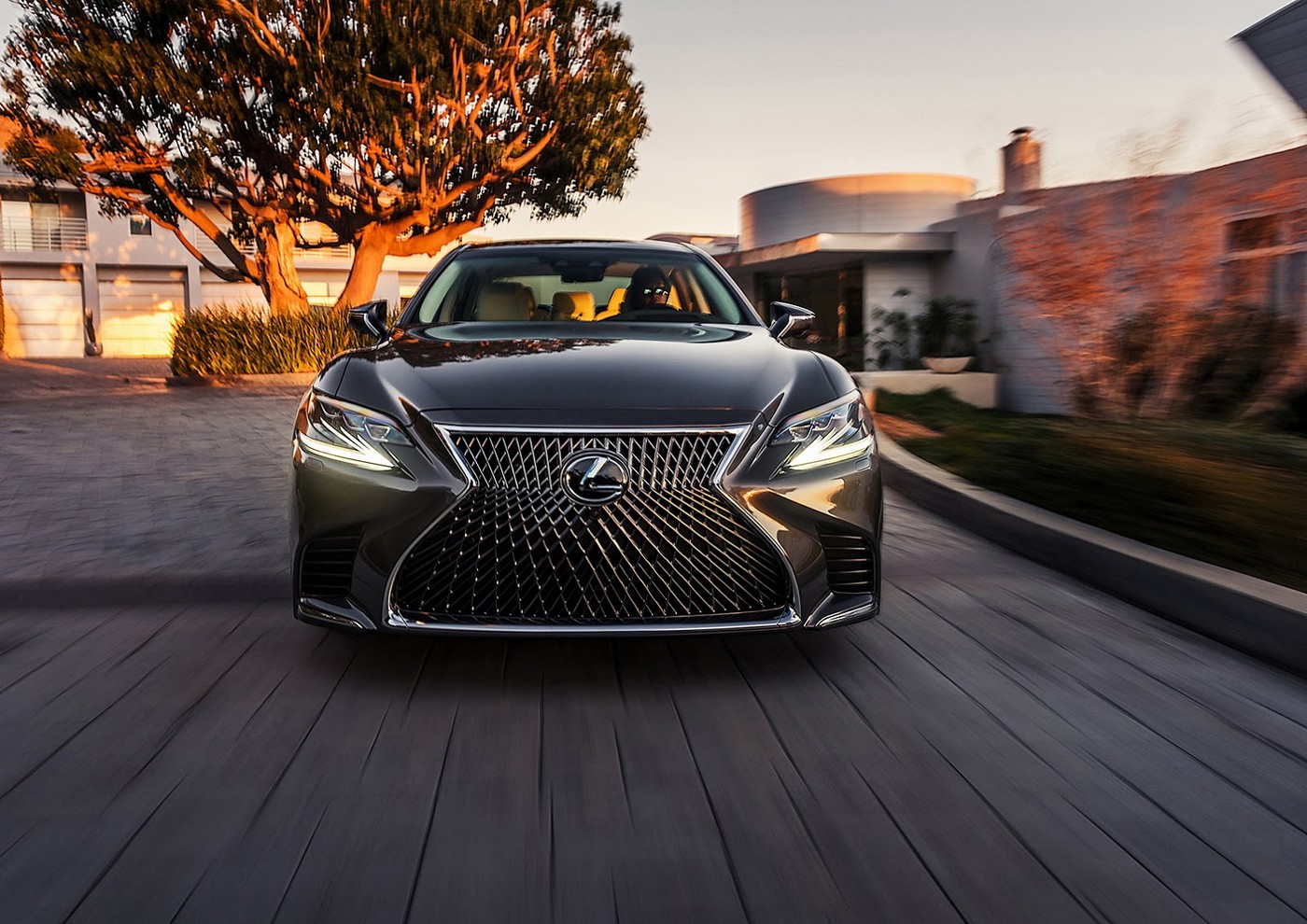 Name:  2018-Lexus-LS-9.jpg
Views: 3682
Size:  330.2 KB