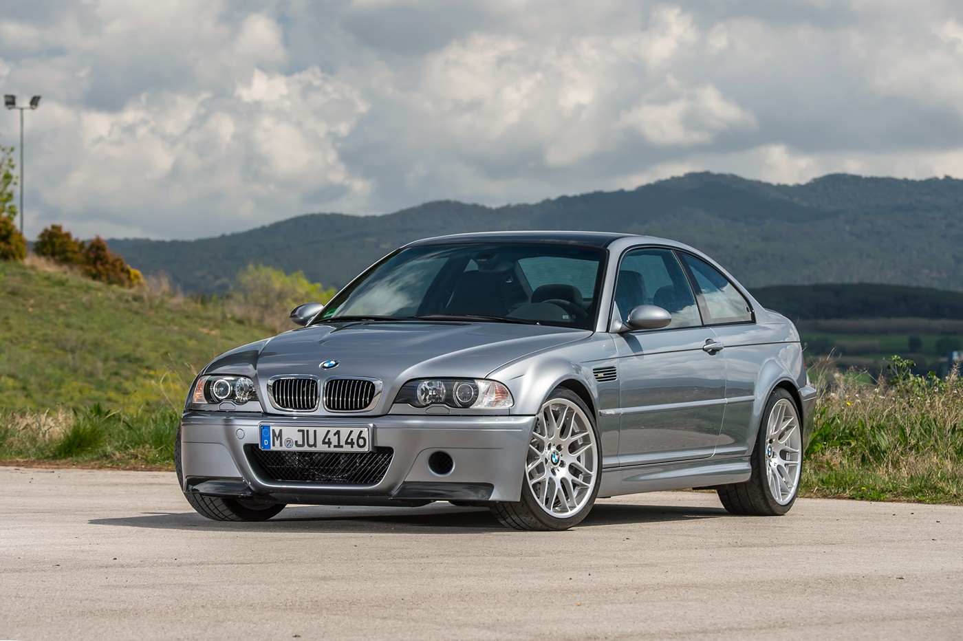 Name:  bmw_m3_csl_coupe_2.jpg
Views: 2042
Size:  259.6 KB