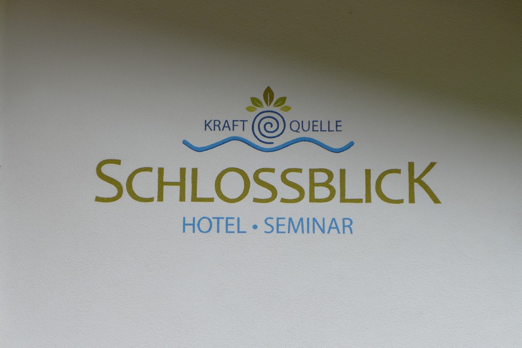 Name:  schloss Blick Hotel Kufstein   P1000990.jpg
Views: 10509
Size:  144.2 KB