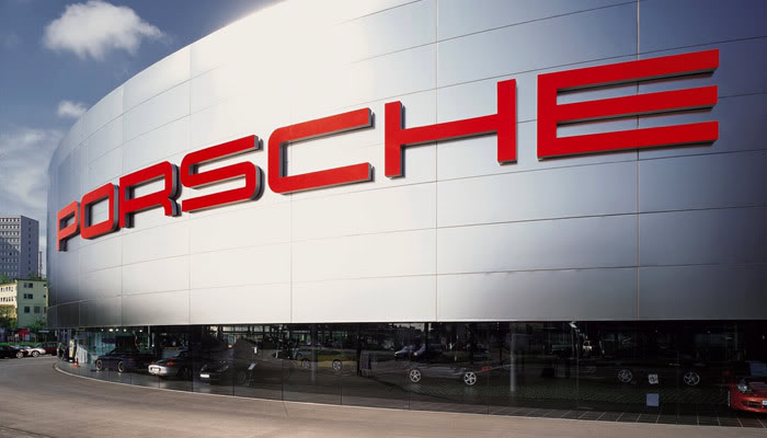 Name:  Porsche_Zentrum_7.jpg
Views: 4937
Size:  44.0 KB