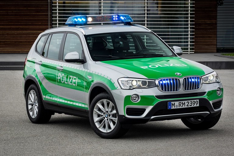 Name:  polizei x3.jpg
Views: 6482
Size:  138.9 KB