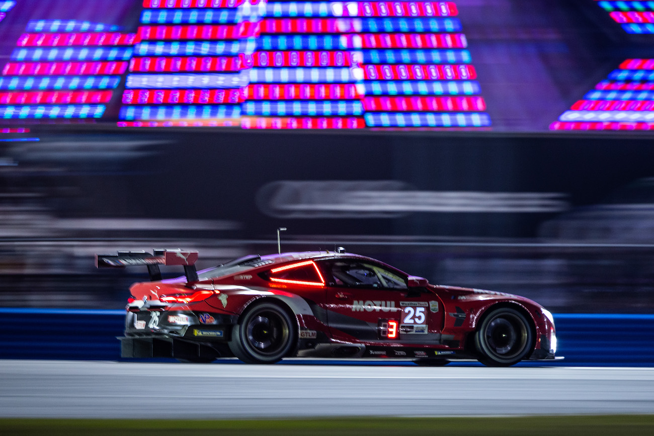 Name:  P90412714_highRes_daytona-usa-28th-to-.jpg
Views: 2502
Size:  339.2 KB