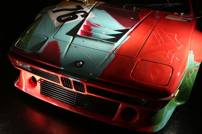 Name:  BMW-Art-Cars-Kunst-Impression-fotoshowBig-f02f53da-994085.jpg
Views: 5335
Size:  98.2 KB