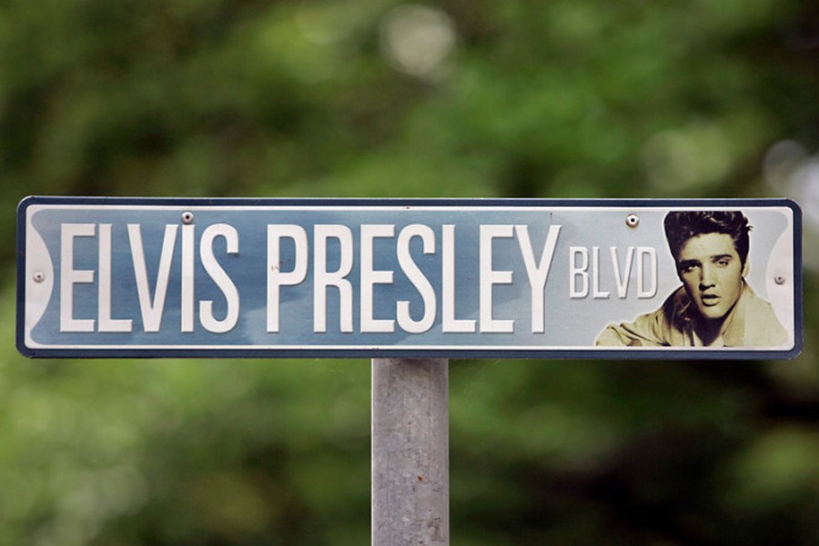 Name:  Elvis-Presley-auf-Spurensuche-729x486-d8434c29a05f2e36.jpg
Views: 9087
Size:  80.5 KB